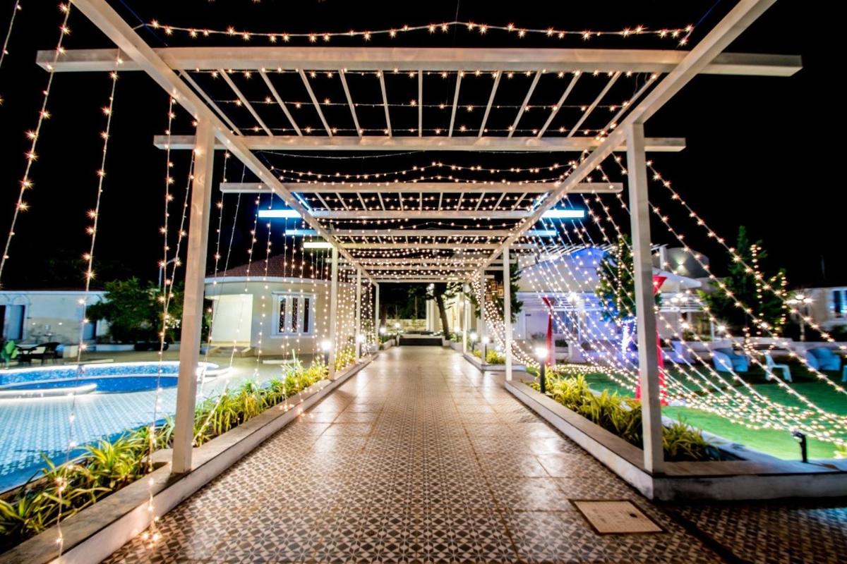 CSR Landmark Resorts - Housity