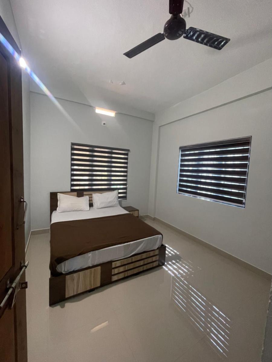 Misty Meadows - Housity