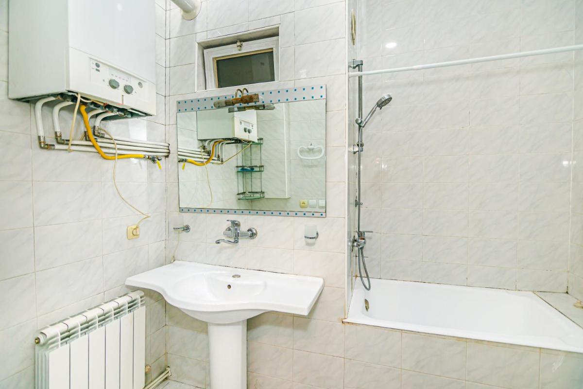 Monolit Apartment - Housity
