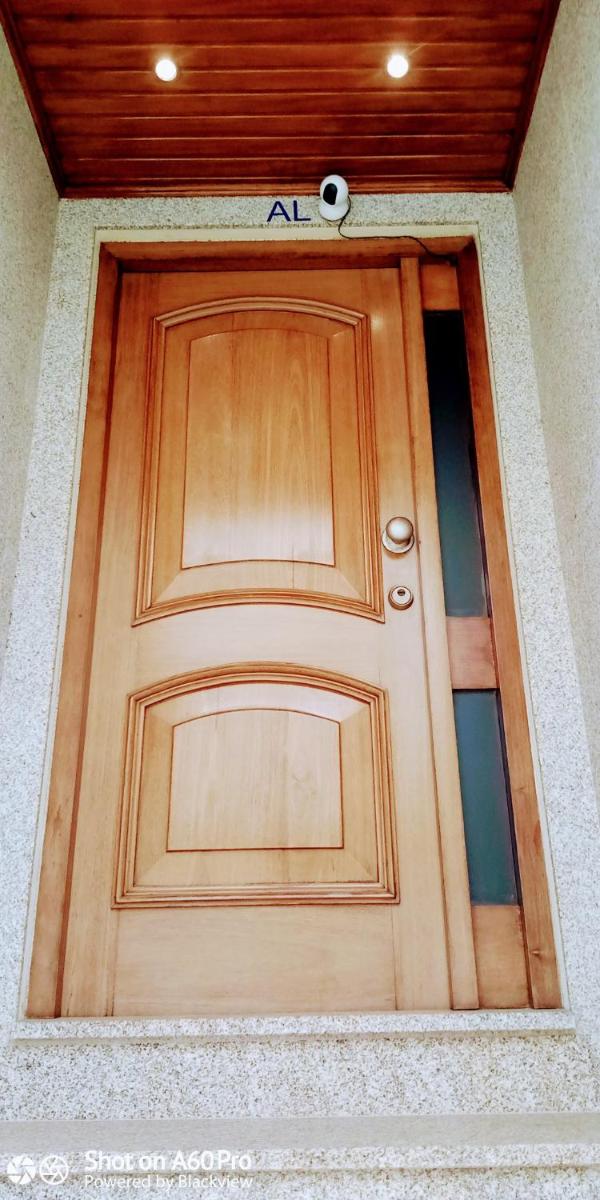 Porto Cruz House - Housity