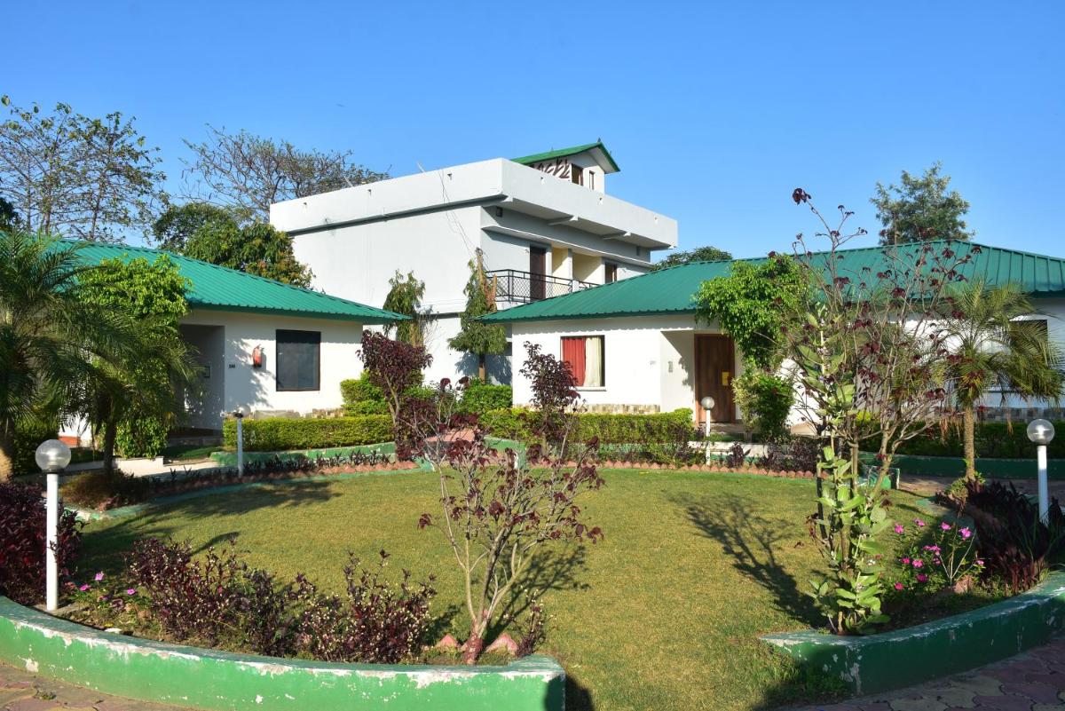 Royals Moonlight Resort,Corbett - Housity