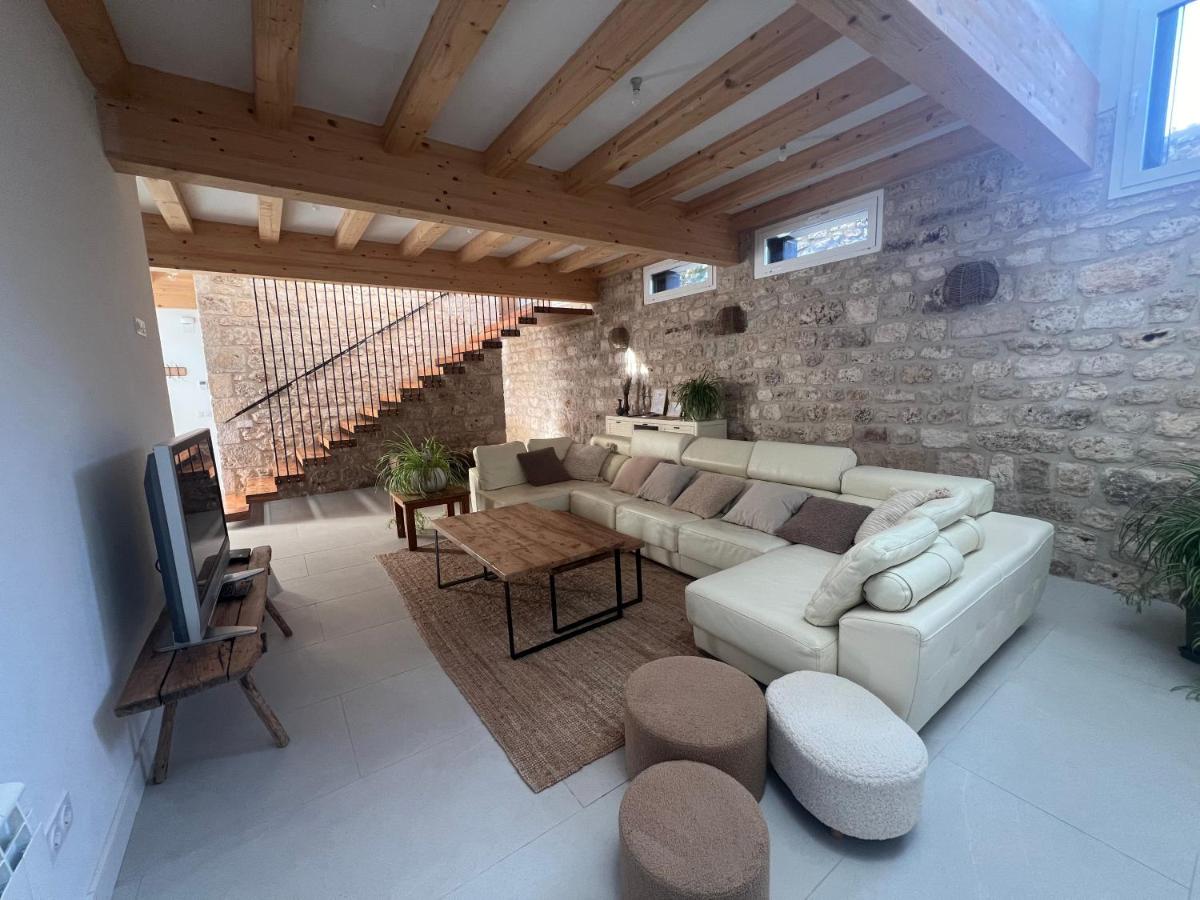 El Pecu Casa Rural - Housity