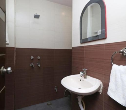 Suitetrails - Hotel ODEON CONTINENTAL