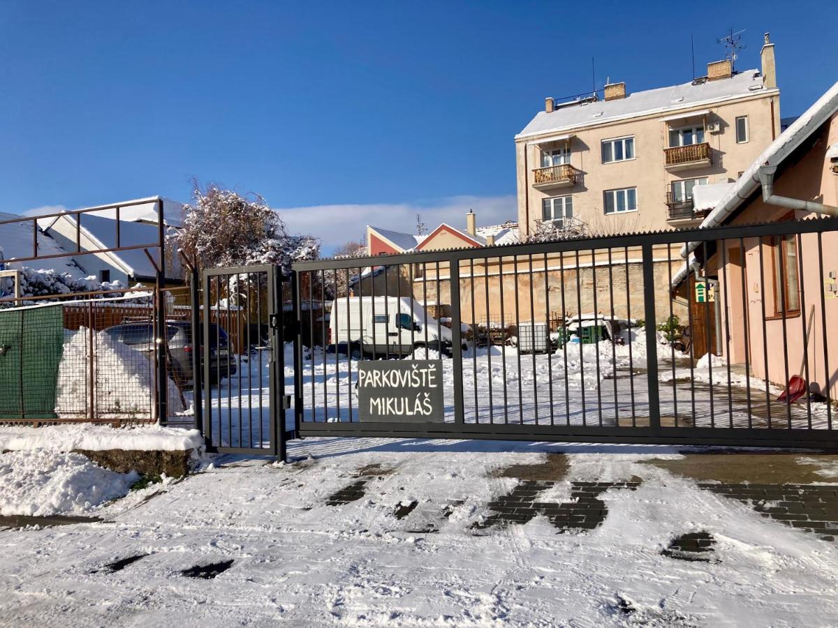Guesthouse Mikuláš Mikulov - free parking in the city center - Housity