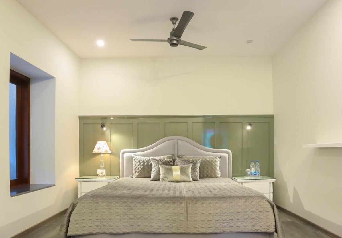Hostie Stanley House-Heritage Home with private garden and Parking - Housity
