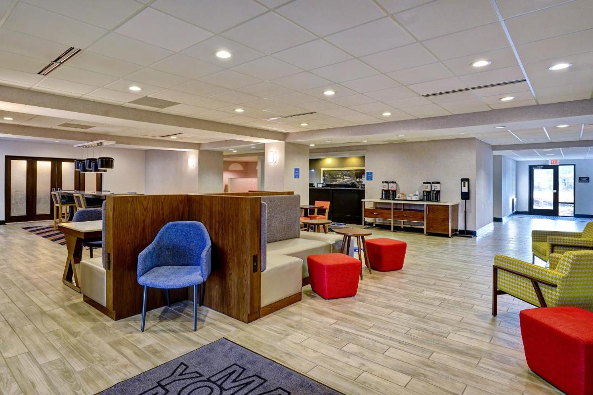 Hampton Inn Cortland - Housity