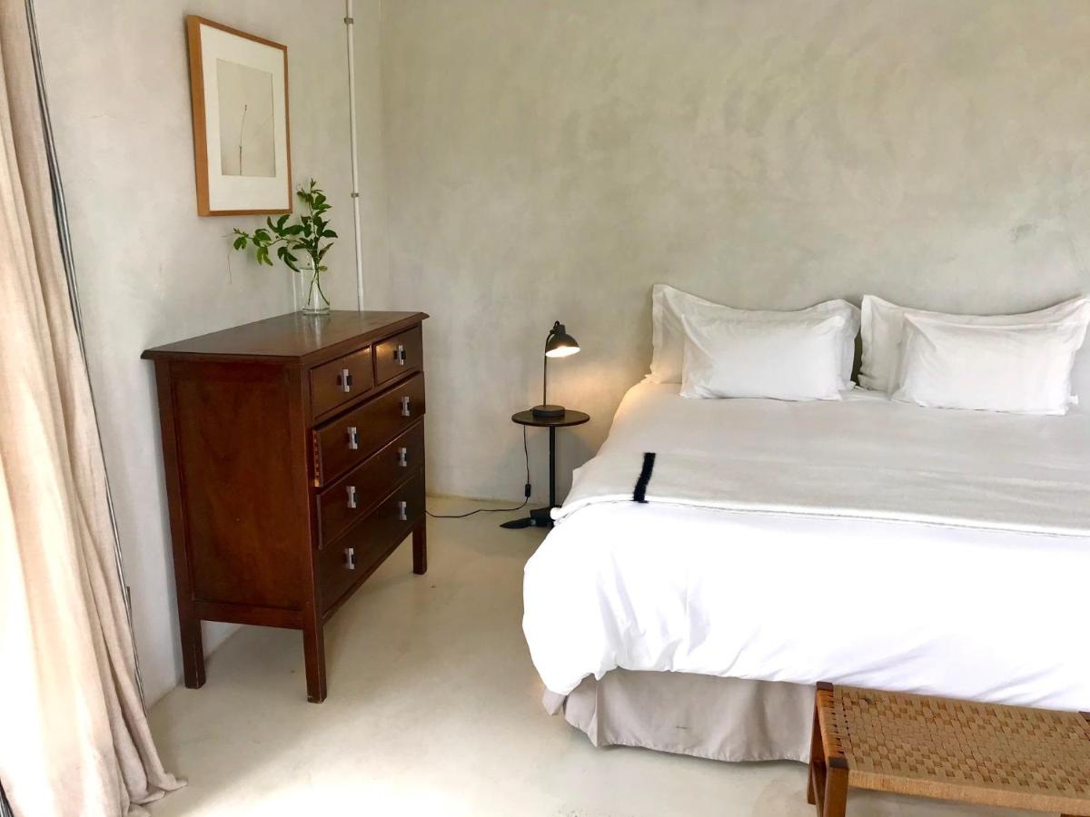 Mission House - Housity
