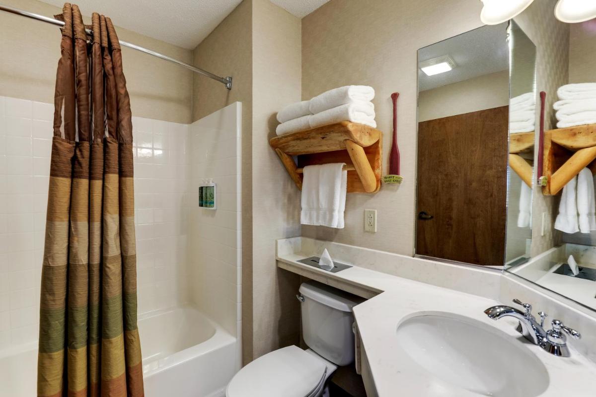 Stoney Creek Hotel Moline - Housity