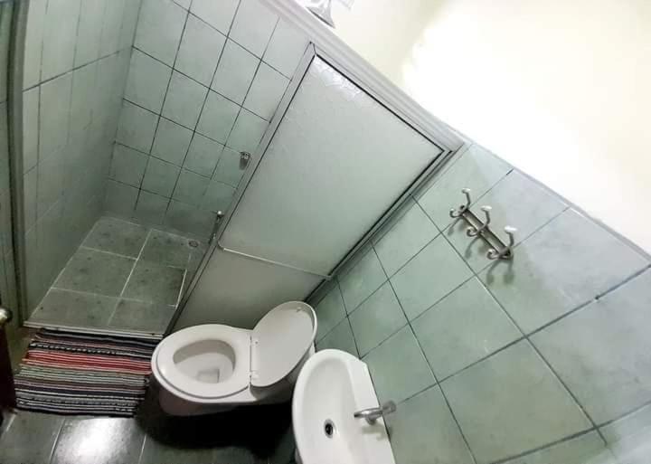 Hostal Jusa - Housity