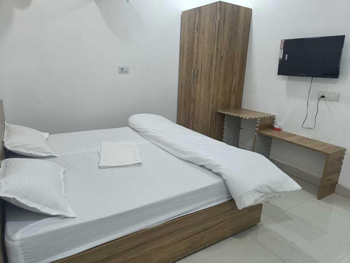 OYO Prime Hotel And Restaurant - Housity