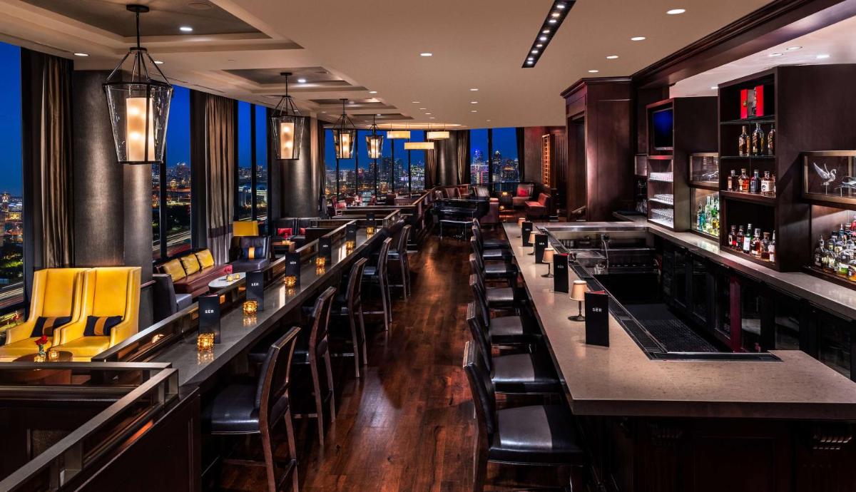 Hilton Anatole - Housity