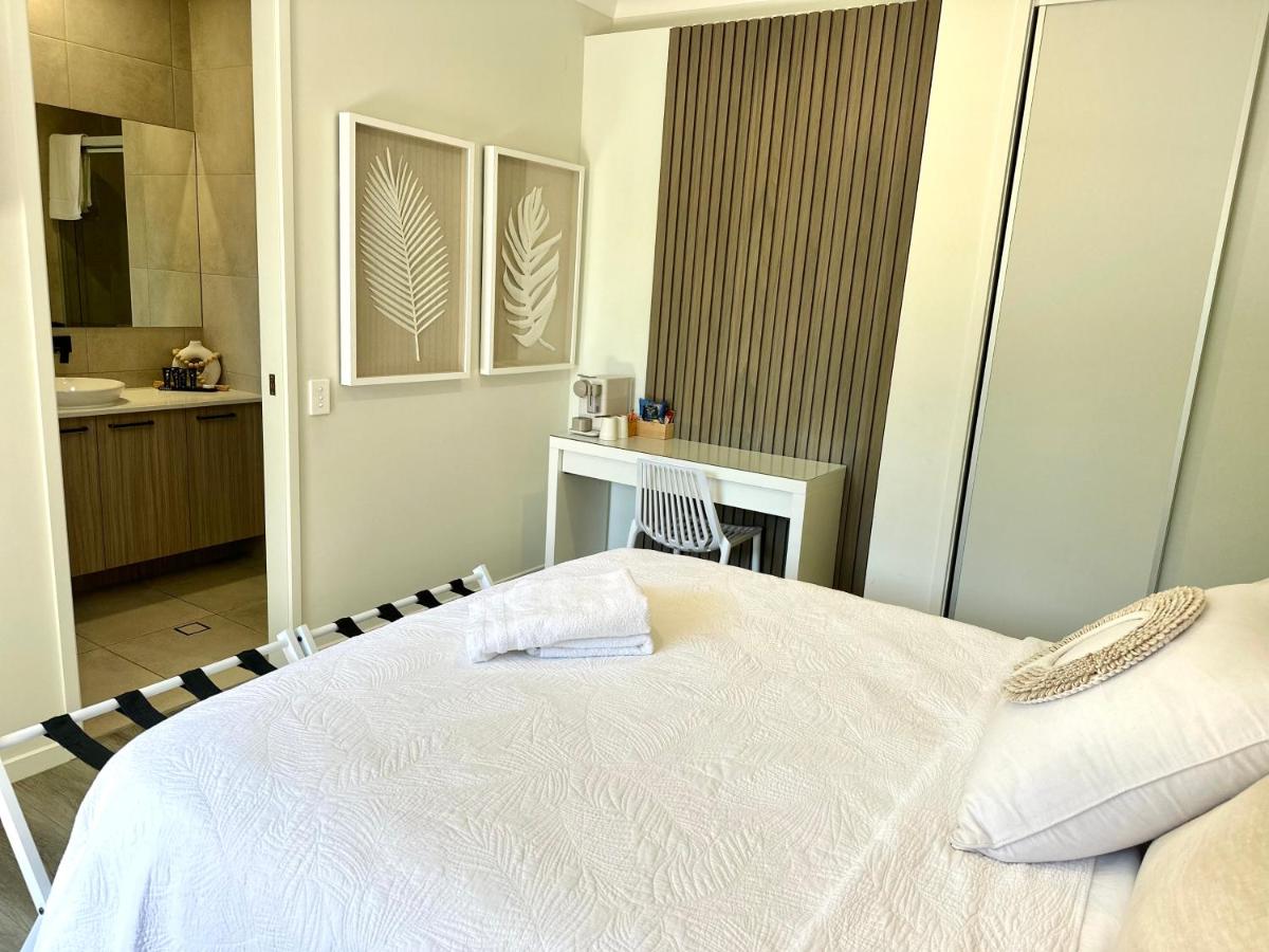Luxury Golf Stay and Play - Housity