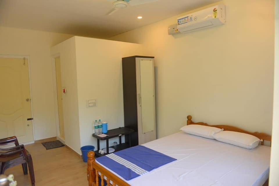 Pinto's Farm Stay - Housity