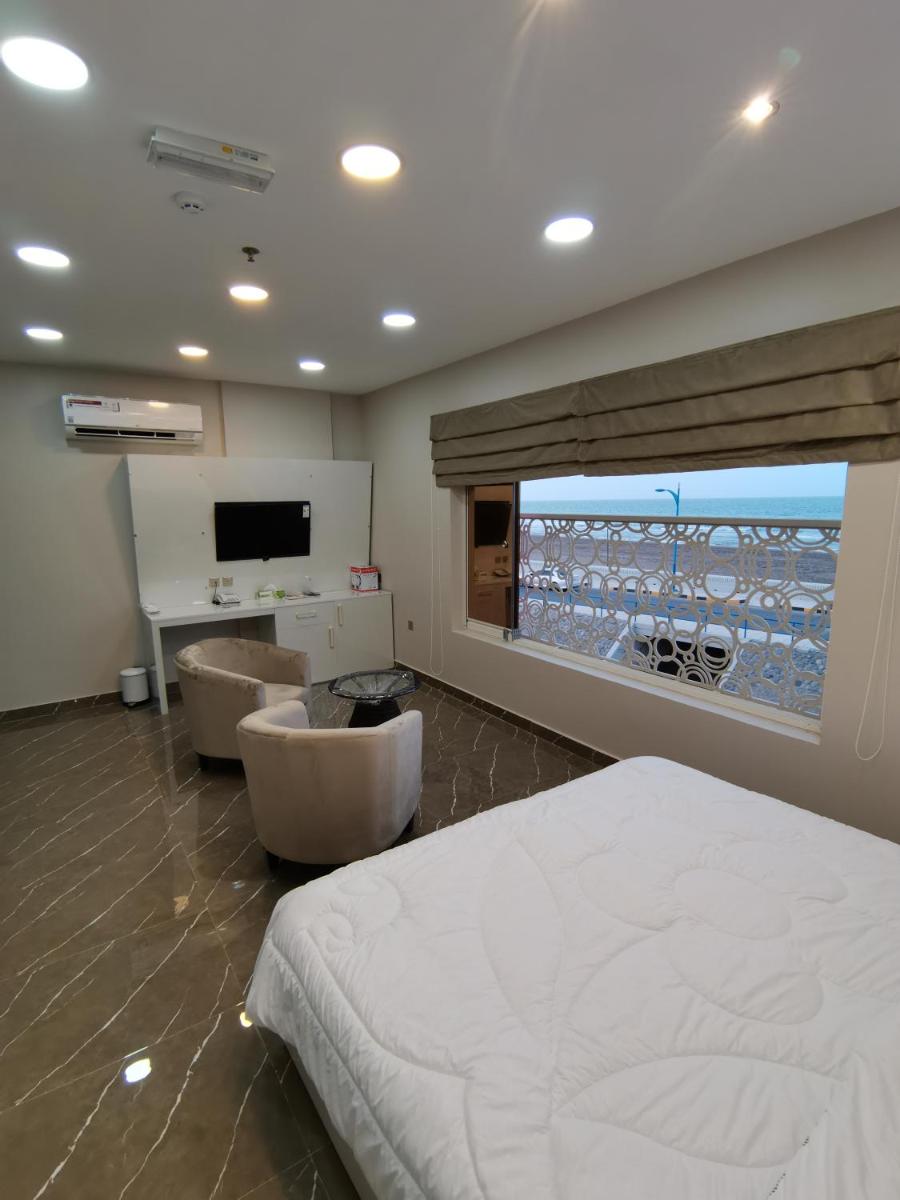 Marina Town - Housity