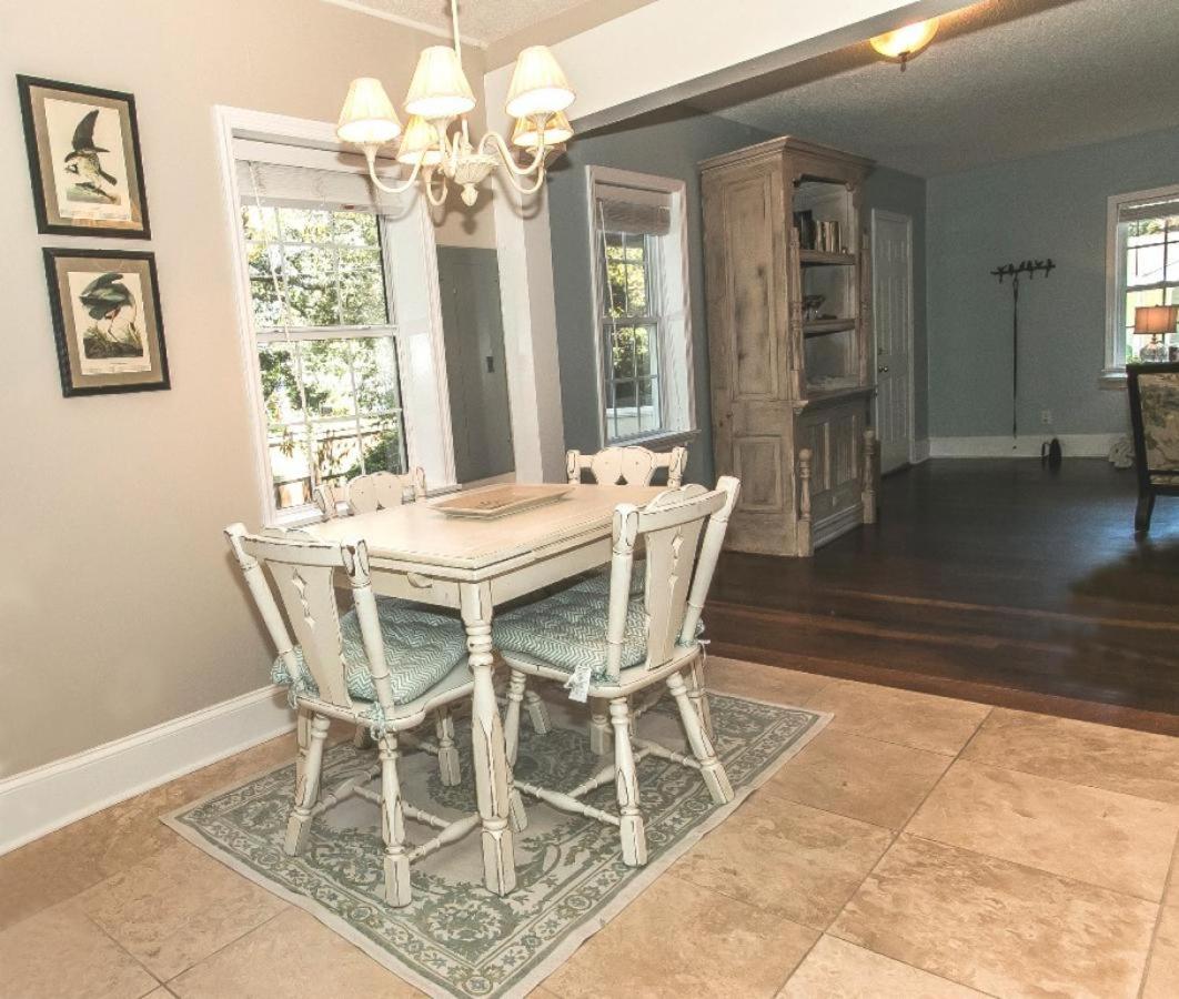 Pineapple Cottage - Housity