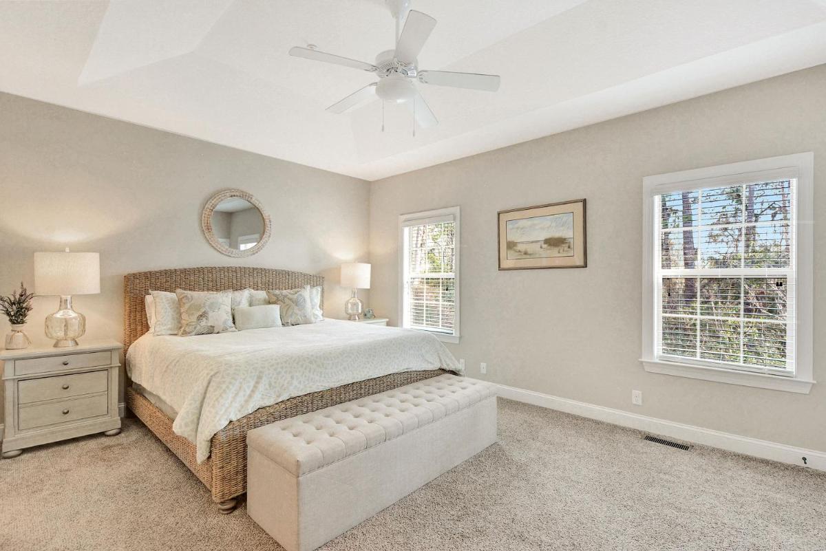 408 Mariner's Circle - Housity