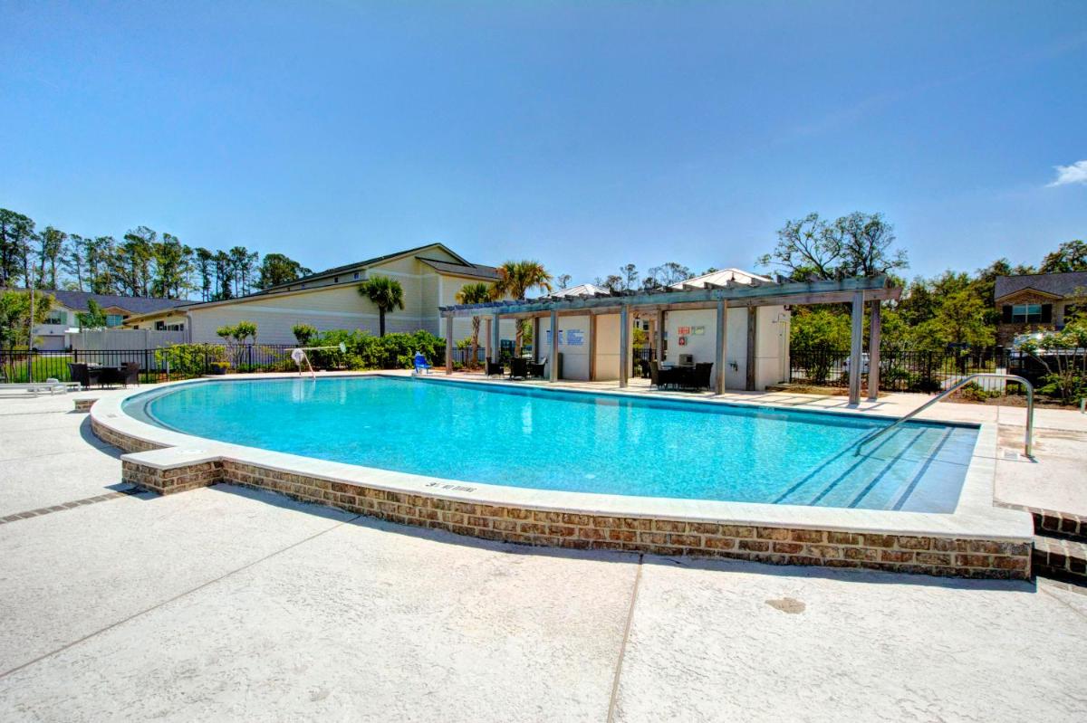408 Mariner's Circle - Housity