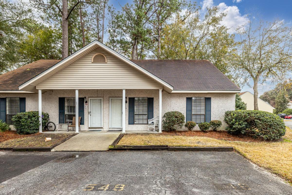 Suitetrails - Brockinton South - 2 bed - 2bath duplex in Brockinton on St Simons Island