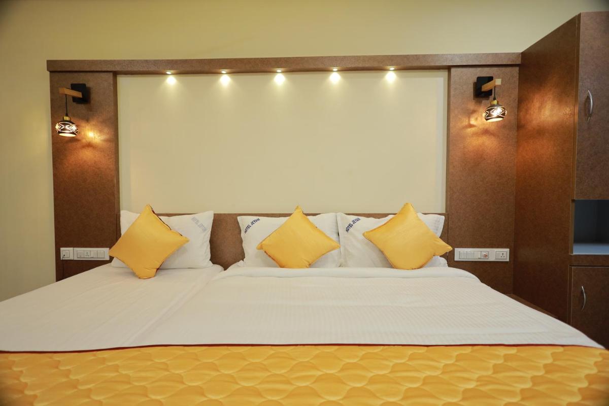 JEYAM HOLIDAY HOME - Housity