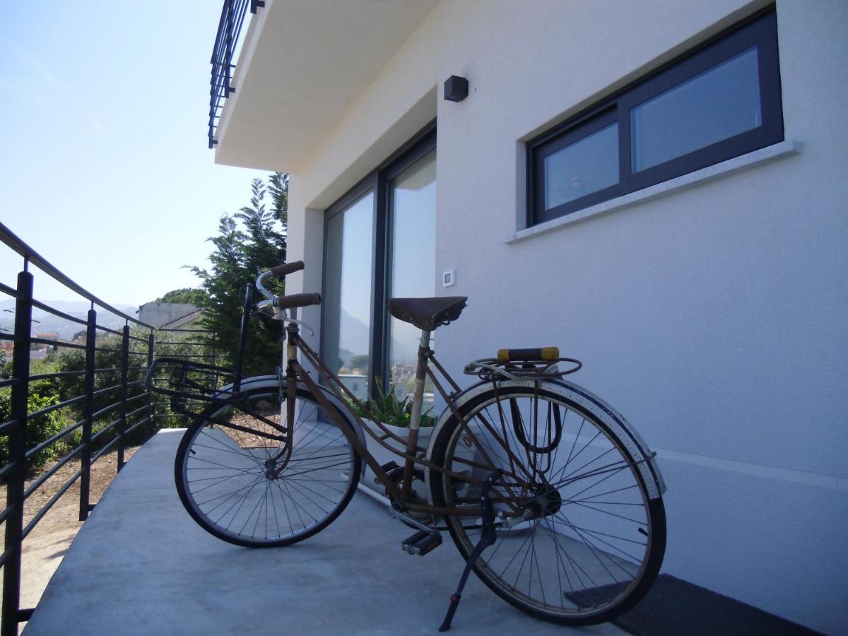 Villa Oltremare - Housity
