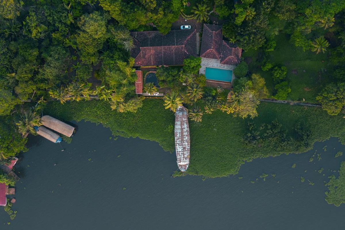 BluSalzz Villa - Muhamma, Alleppey - Kerala - Housity