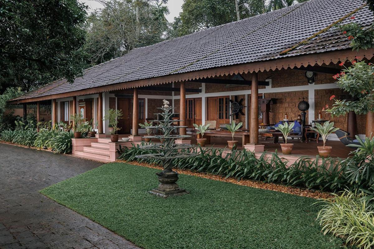 BluSalzz Villa - Muhamma, Alleppey - Kerala - Housity