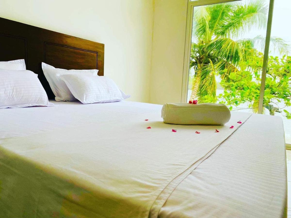 New Heaven Hotel - Housity