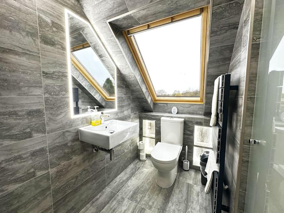 Dove House Cottages - No 1 - Housity