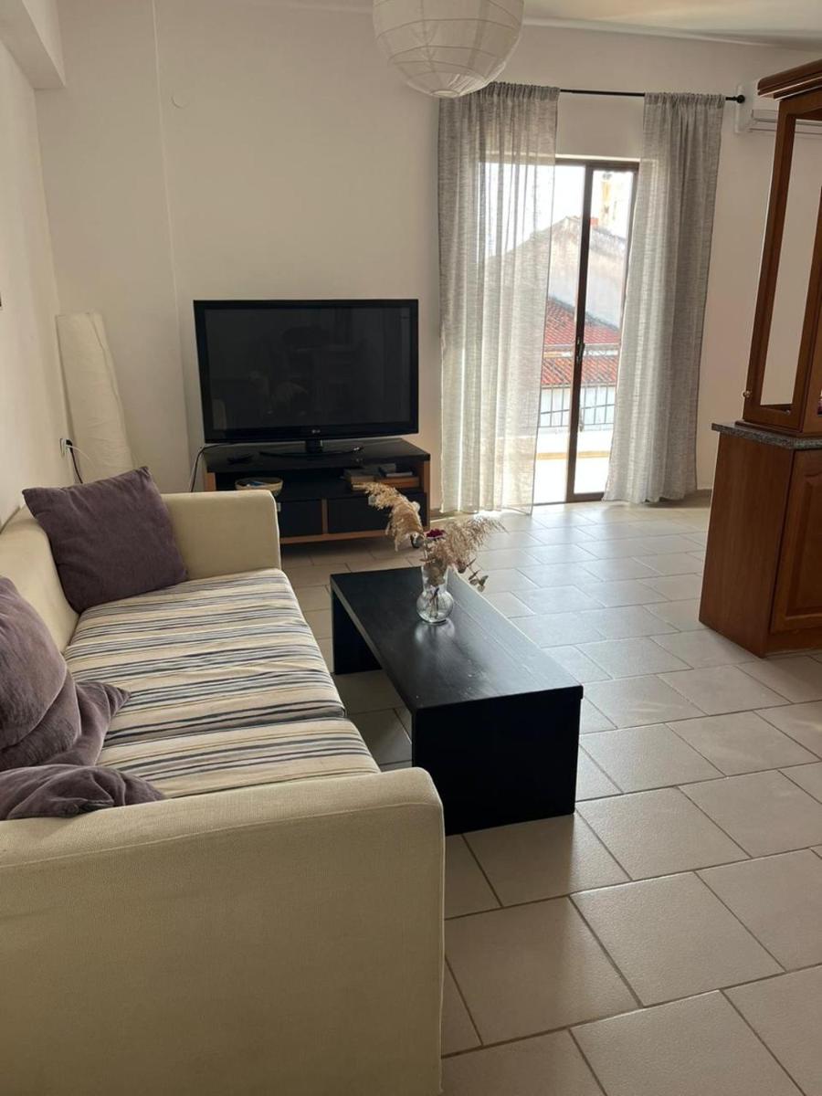 Akrata v apartment - Housity