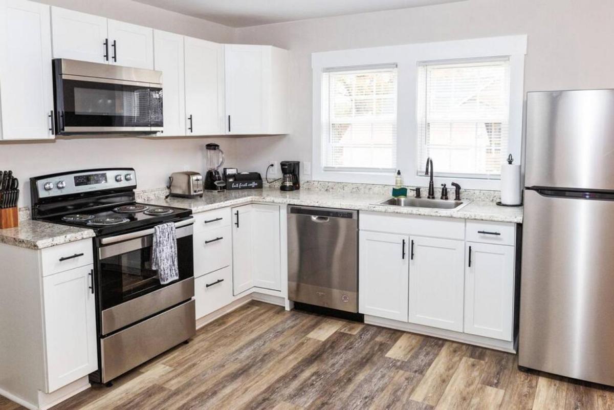 Newly Renovated Salem Road Ranch - Housity