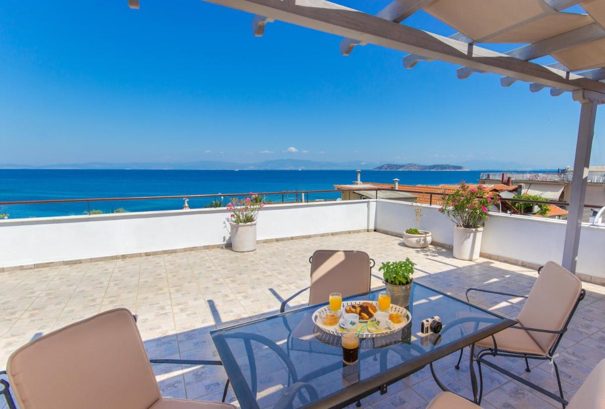 Hotel Galini - Housity