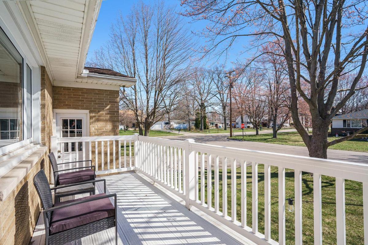 Norton Nook Vacation Villa -family Home Near Lake - Housity