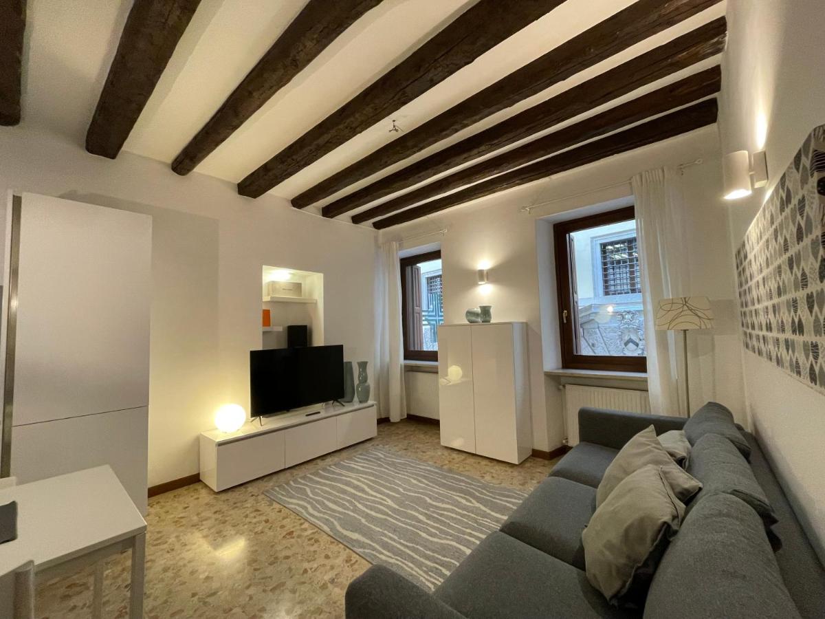 PIAZZA SAN GIACOMO LUXURY STAY - Housity