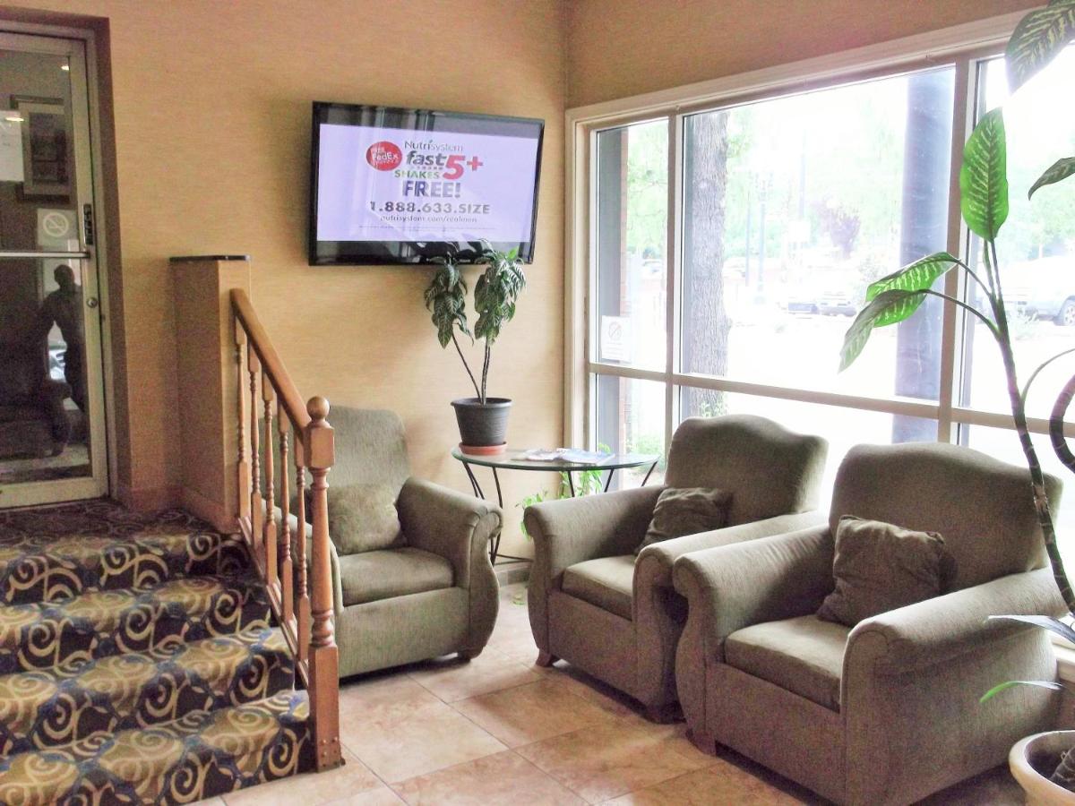 Downtown Value Inn - Housity