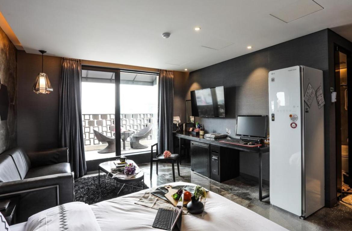 Mari Hotel Terminal Branch - Housity