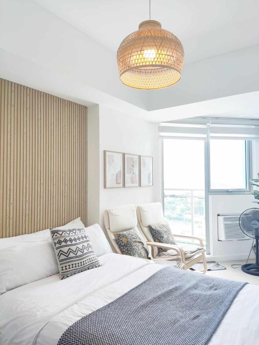 Cozy Condo with City View - Housity