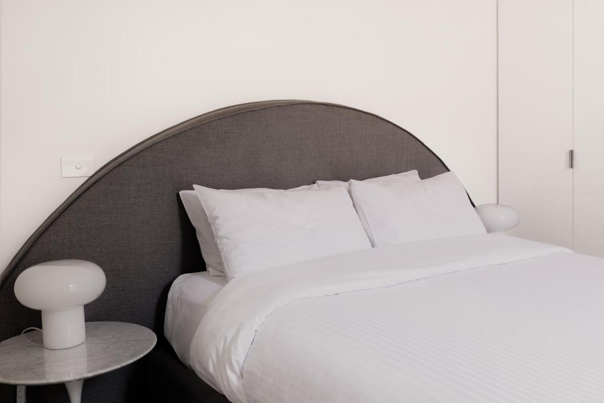 MAC Middle Park by Melbourne Apartment Collection - Housity