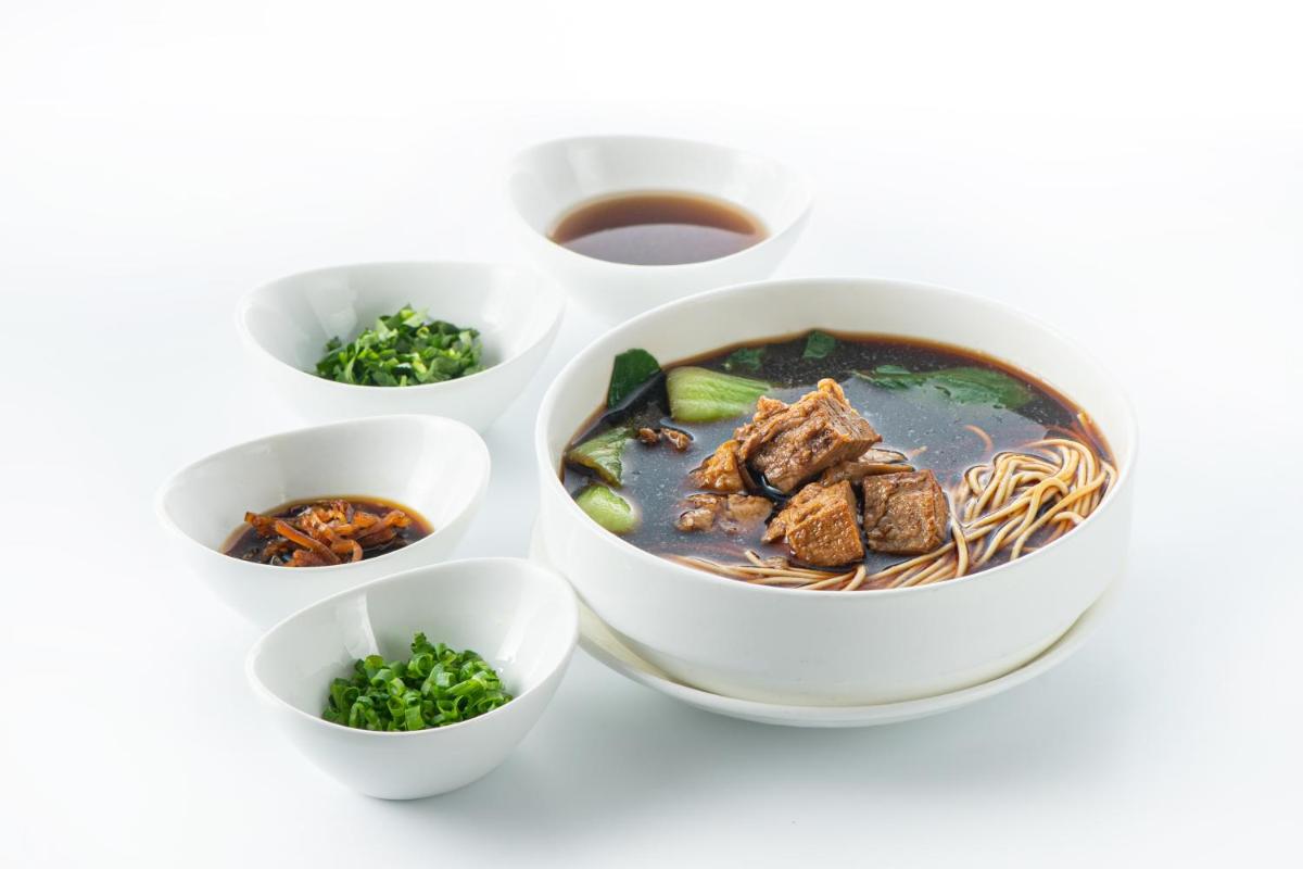 Hilton Beijing Wangfujing - Housity