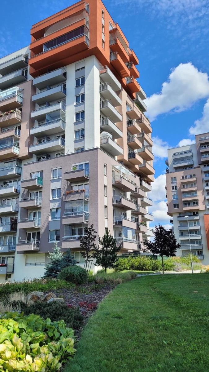 Praha - Letňany 178 zimní zahrada - Hizvo