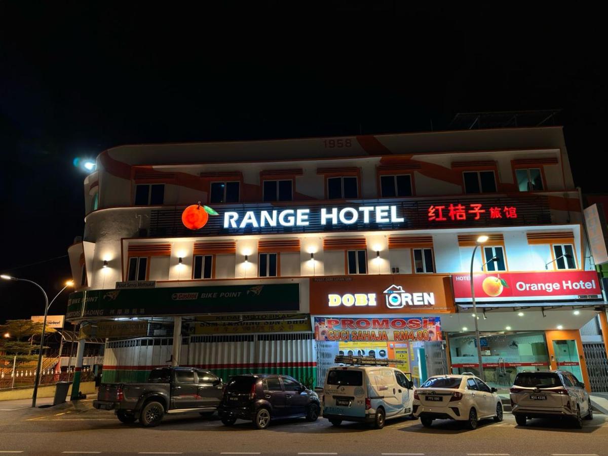 Orange Hotel Segamat - Housity