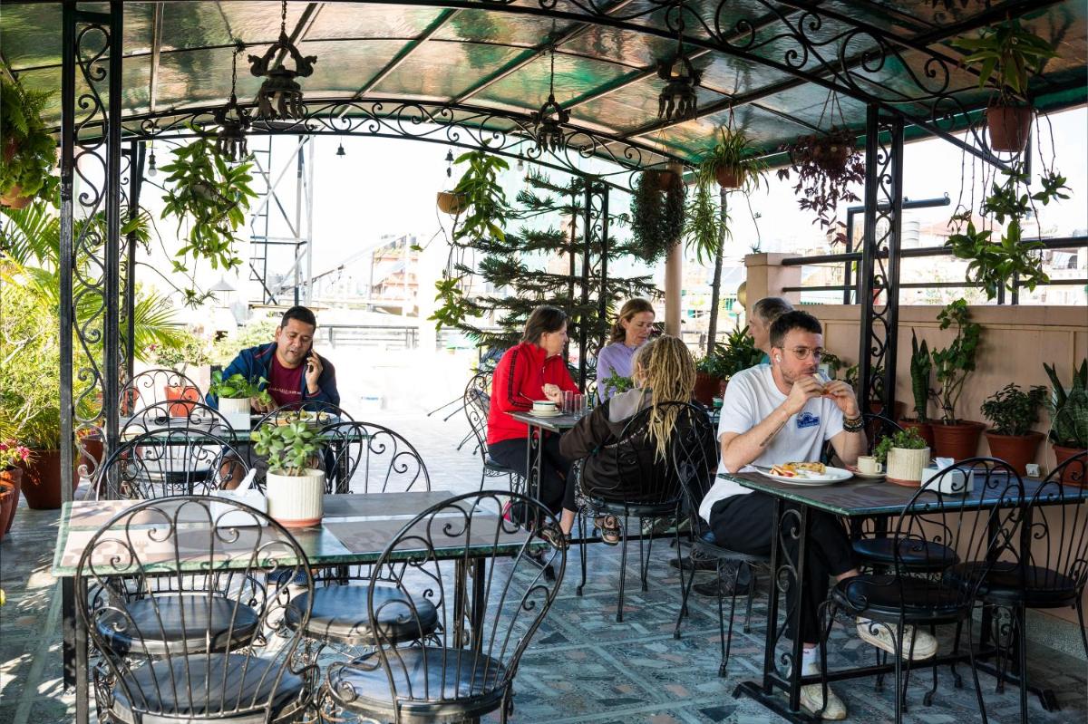 Hotel Namtso - Housity