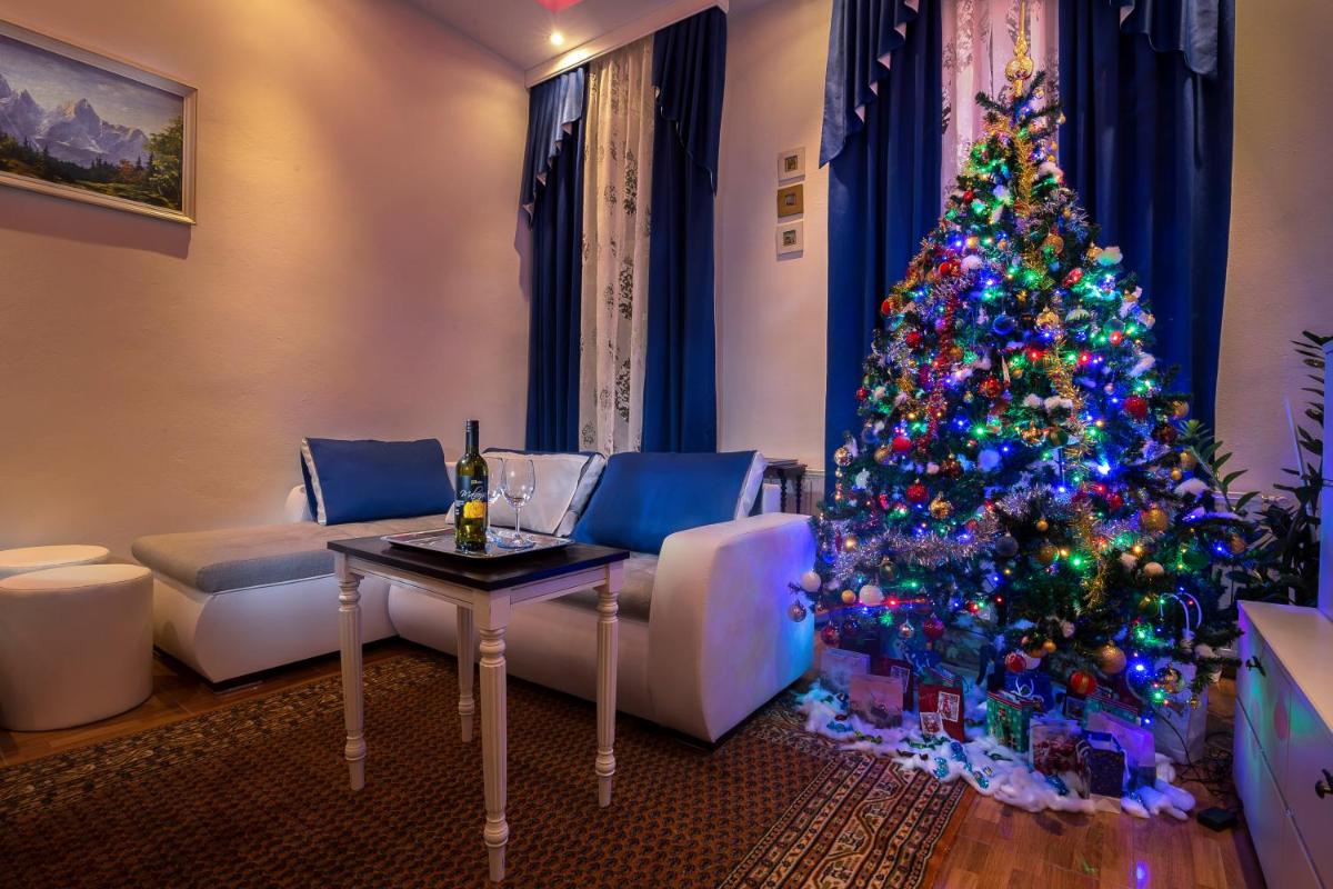 E&E Apartments - Housity