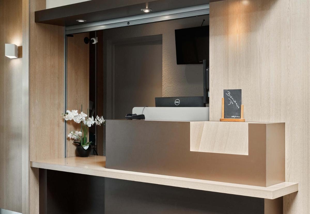 B&B HOTEL Noisy-le-Grand - Housity