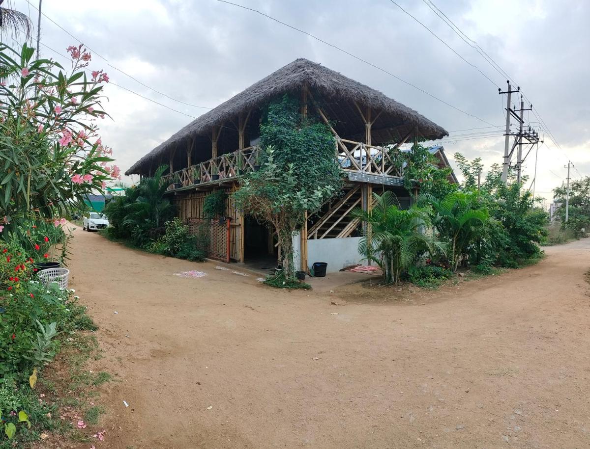 Evergreen Hampi (Raju's) - Housity