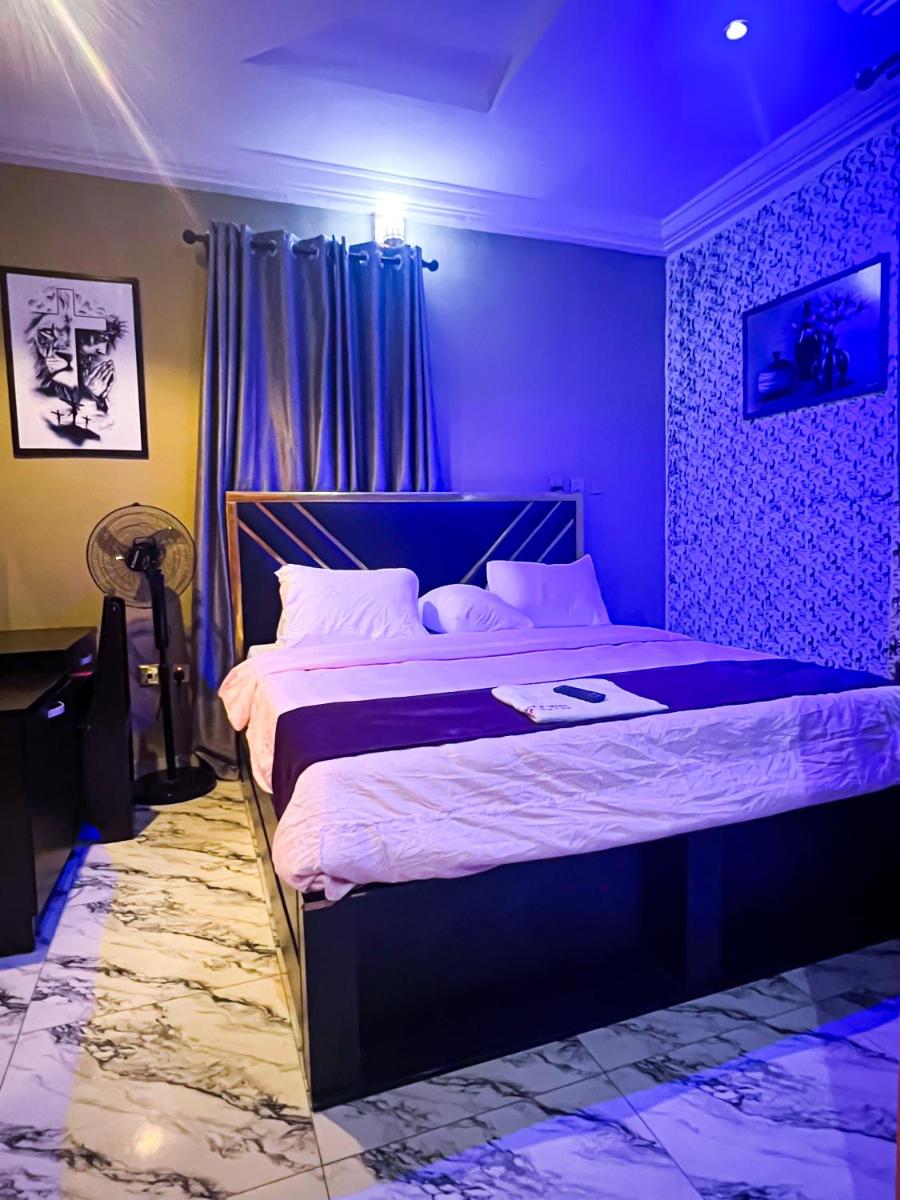 CIARA JO HOTEL AND SUITES, OWERRI - Housity