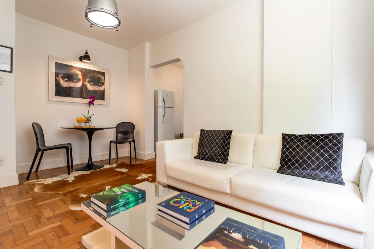 Unhotel - Apartamento Design no Leblon, Perto da Praia - Housity