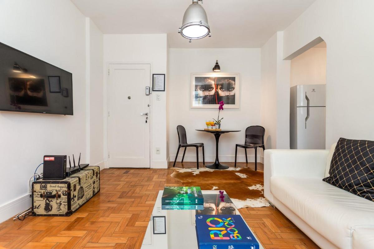 Unhotel - Apartamento Design no Leblon, Perto da Praia - Housity