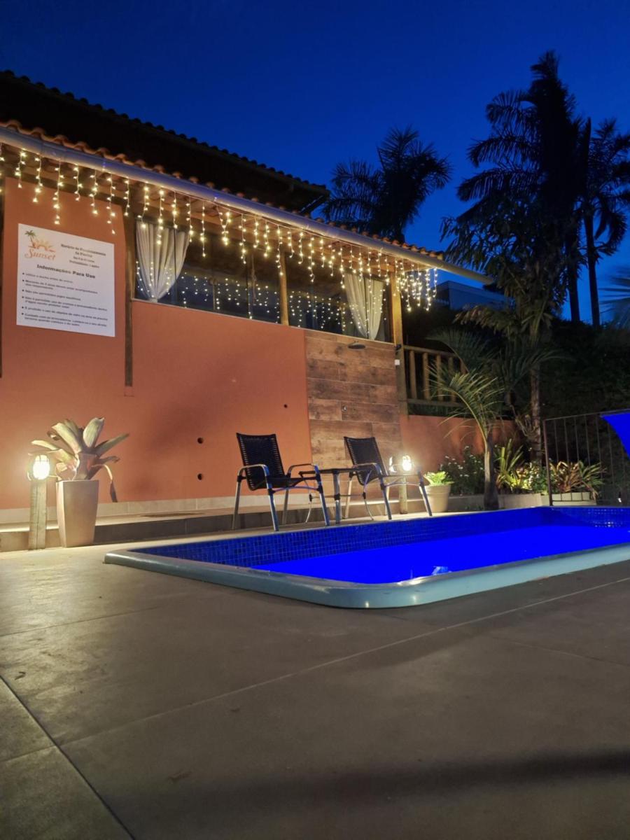 Suítes Sunset - Housity