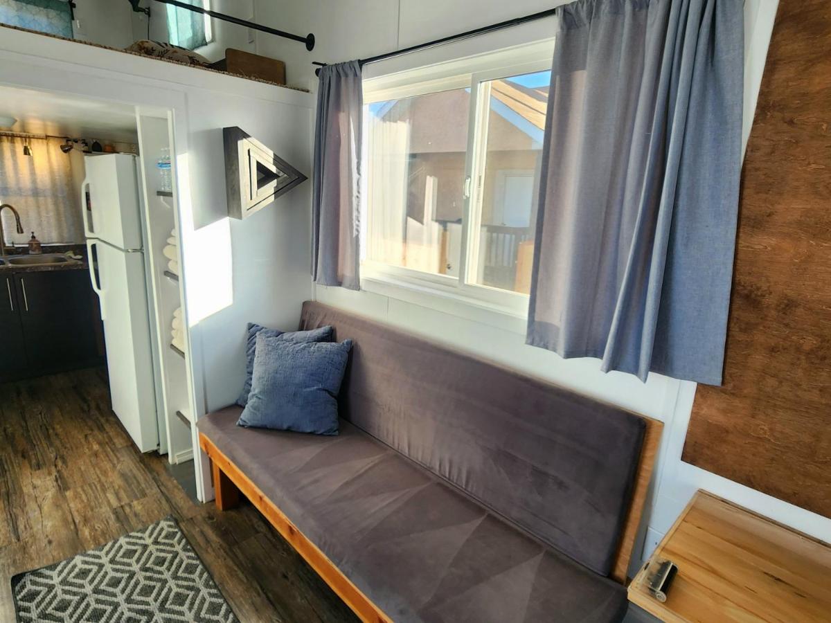 Tiny Home Hot Tub - Housity