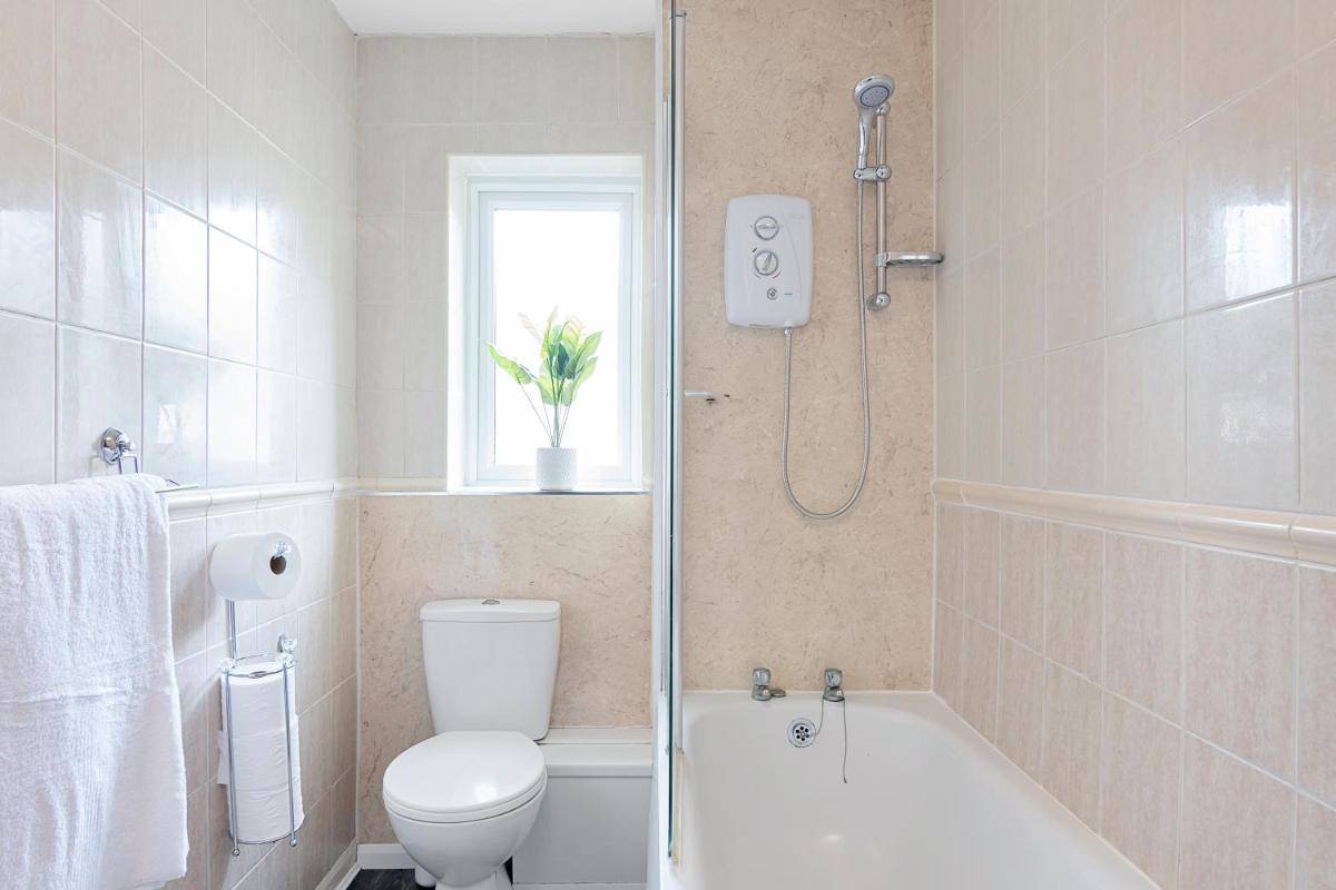 Elegance Graceland - Housity